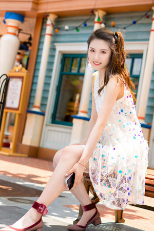 24小时观看免费视频高清