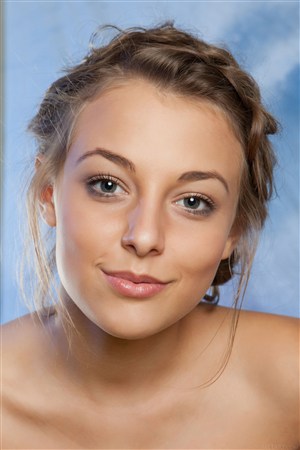 漂亮的保姆5手机在线观看中文版